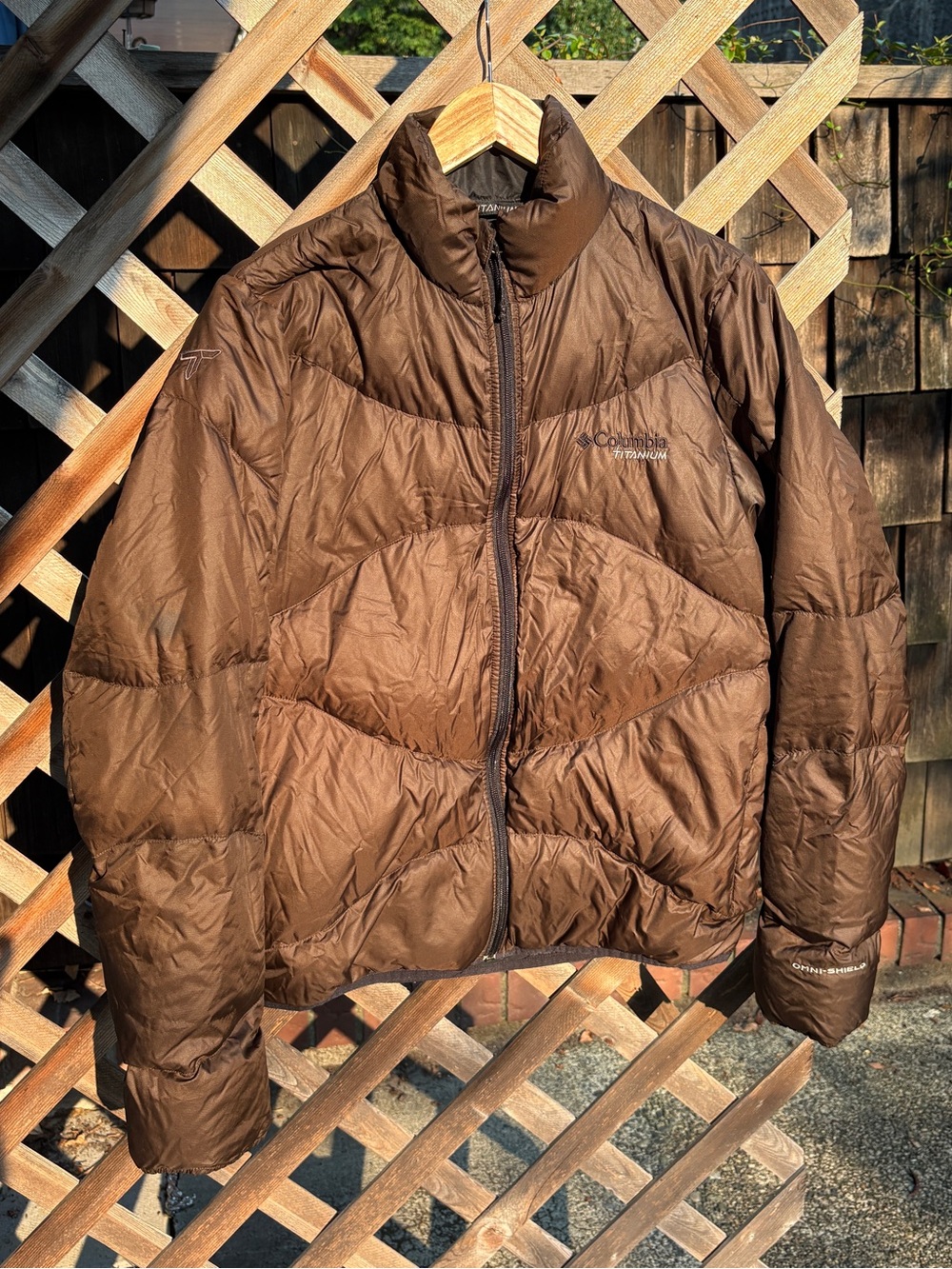 Columbia Men’s Brown Down Vintage Jacket